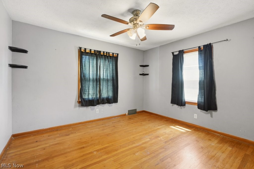 744 Utica Avenue Akron OH 44312