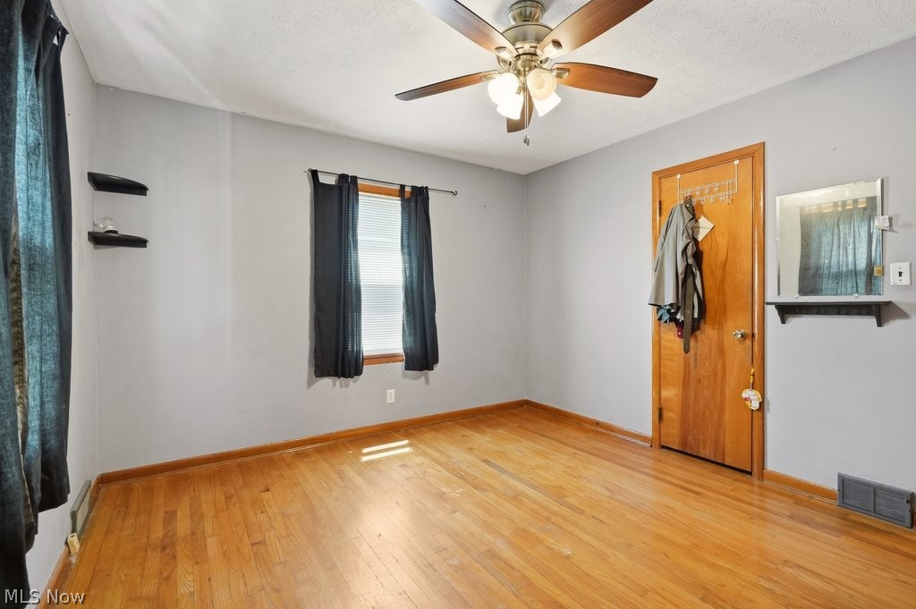 744 Utica Avenue Akron OH 44312