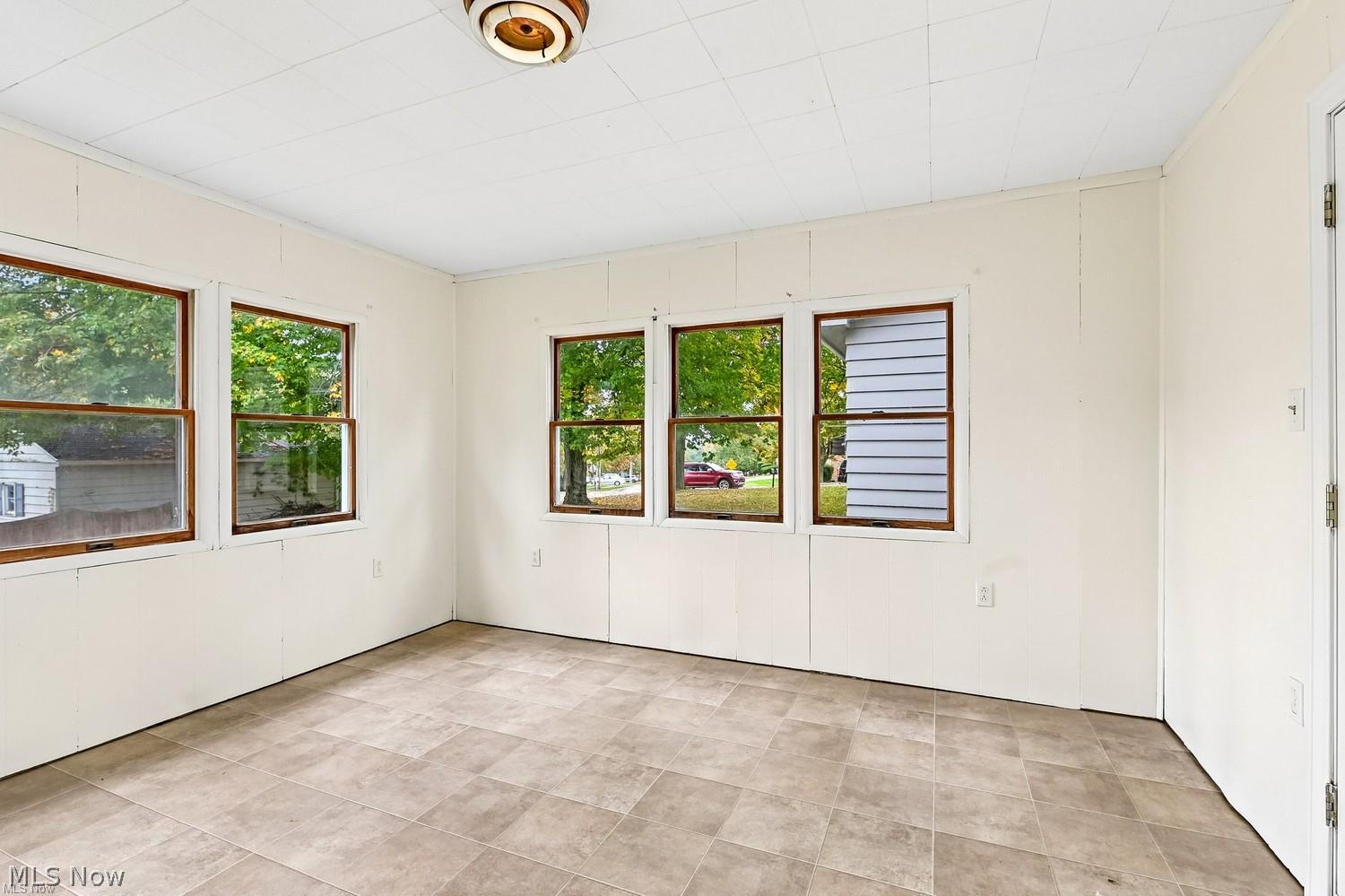 421 High Street Doylestown OH 44230
