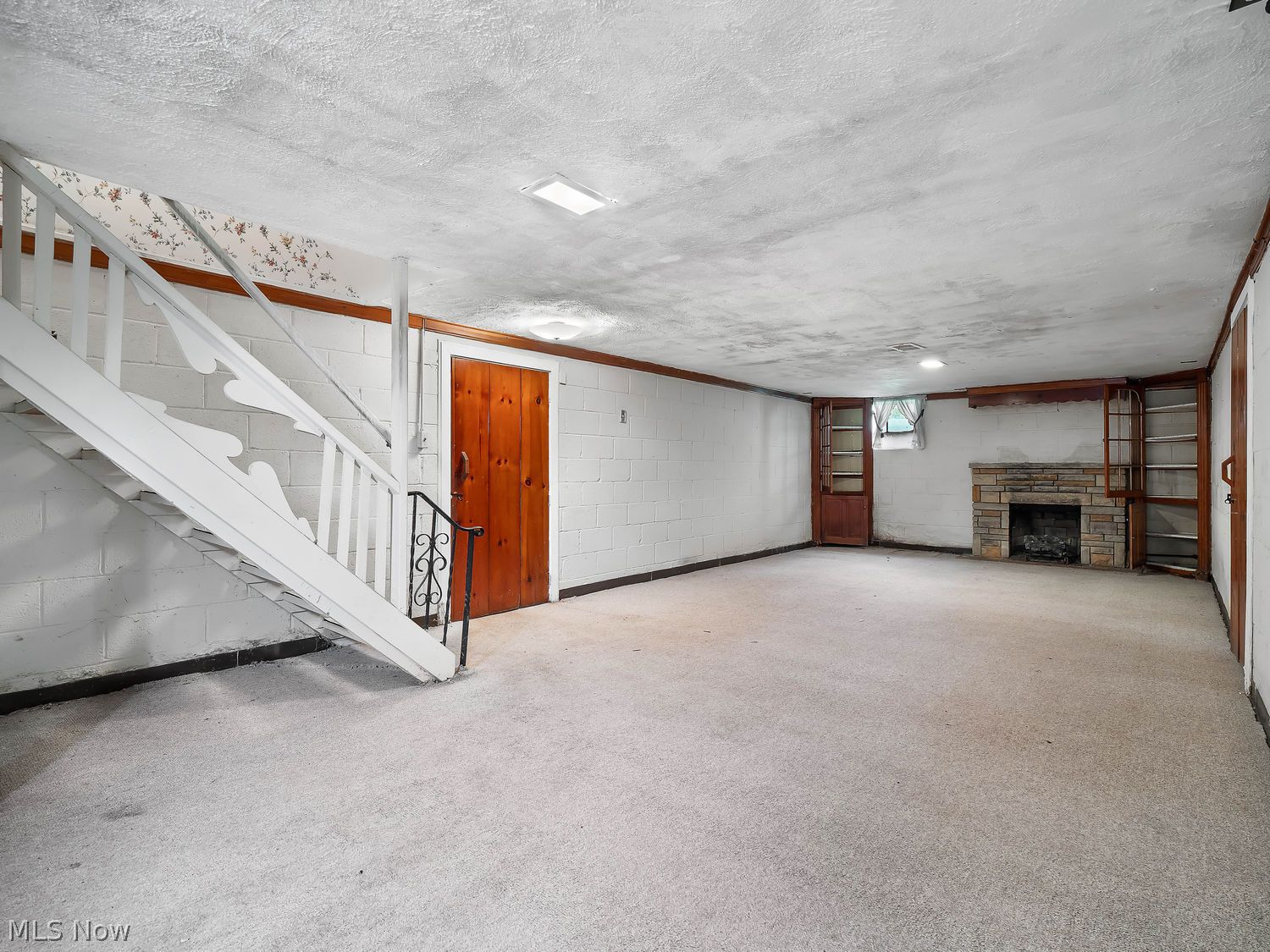 7096 Pearl Road Middleburg Heights OH 44130
