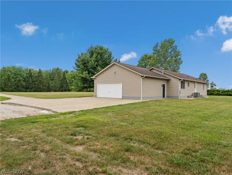 7915 Kennard Road Lodi OH 44254