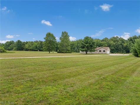7915 Kennard Road Lodi OH 44254