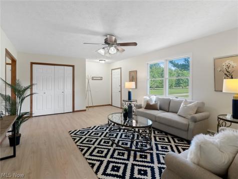 7915 Kennard Road Lodi OH 44254