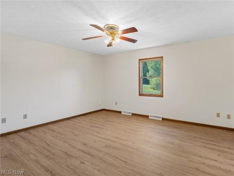 7915 Kennard Road Lodi OH 44254