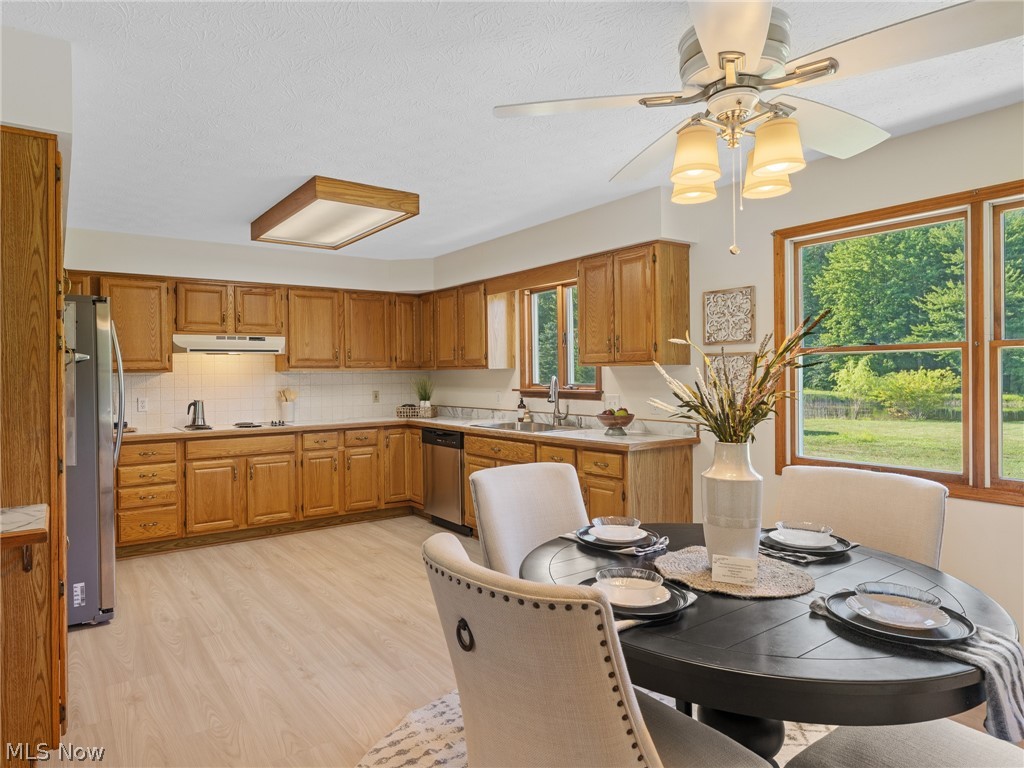 7915 Kennard Road Lodi OH 44254