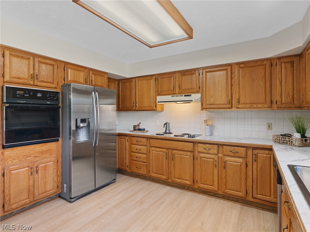 7915 Kennard Road Lodi OH 44254