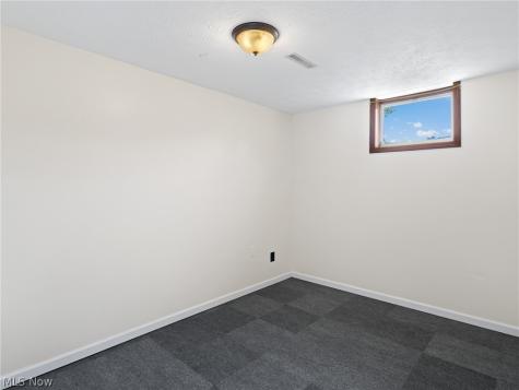 7915 Kennard Road Lodi OH 44254