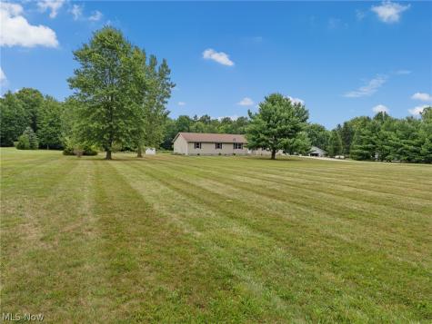7915 Kennard Road Lodi OH 44254