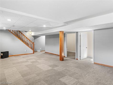 7915 Kennard Road Lodi OH 44254