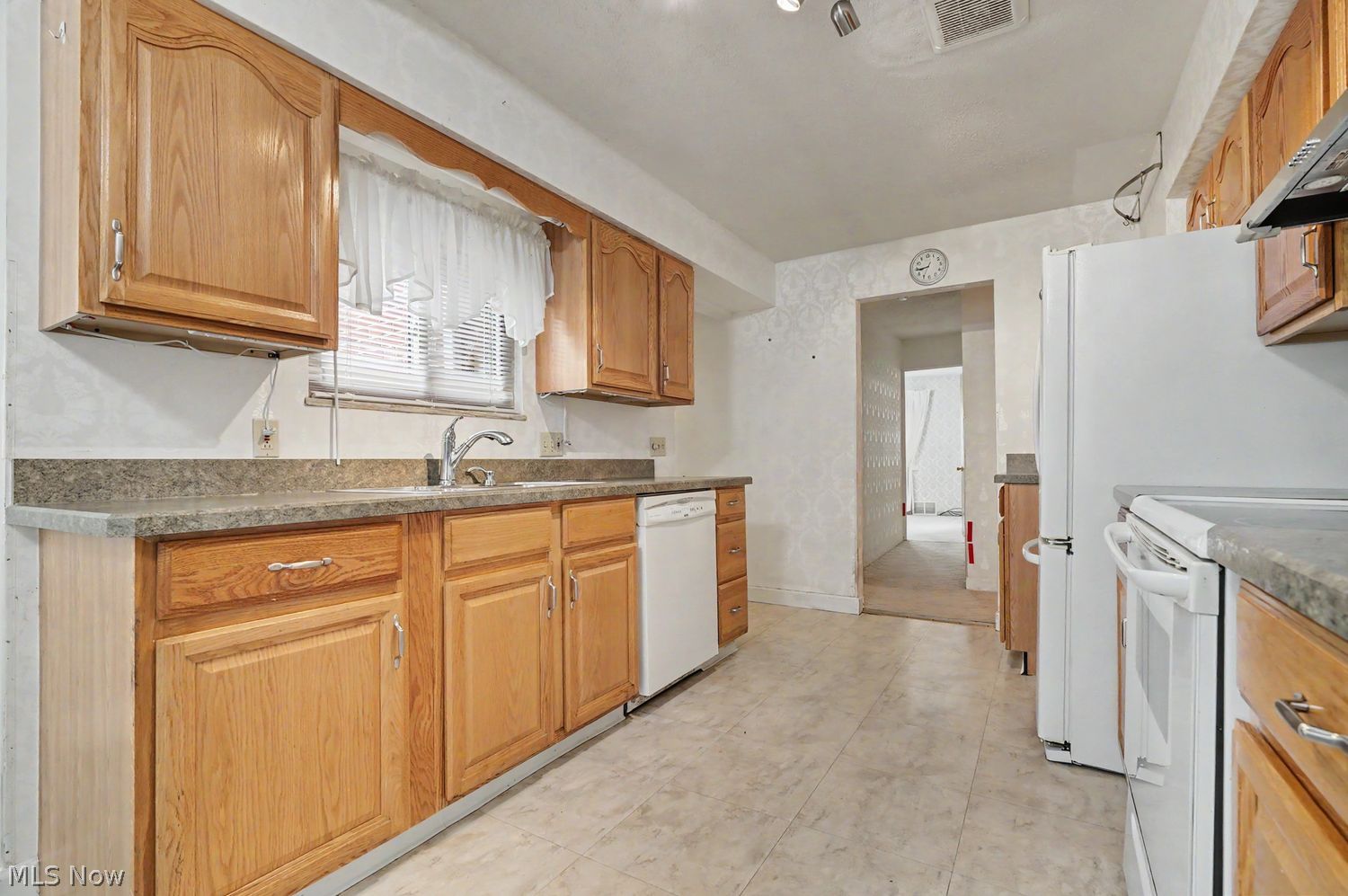 21980 Westwood Road Fairview Park OH 44126
