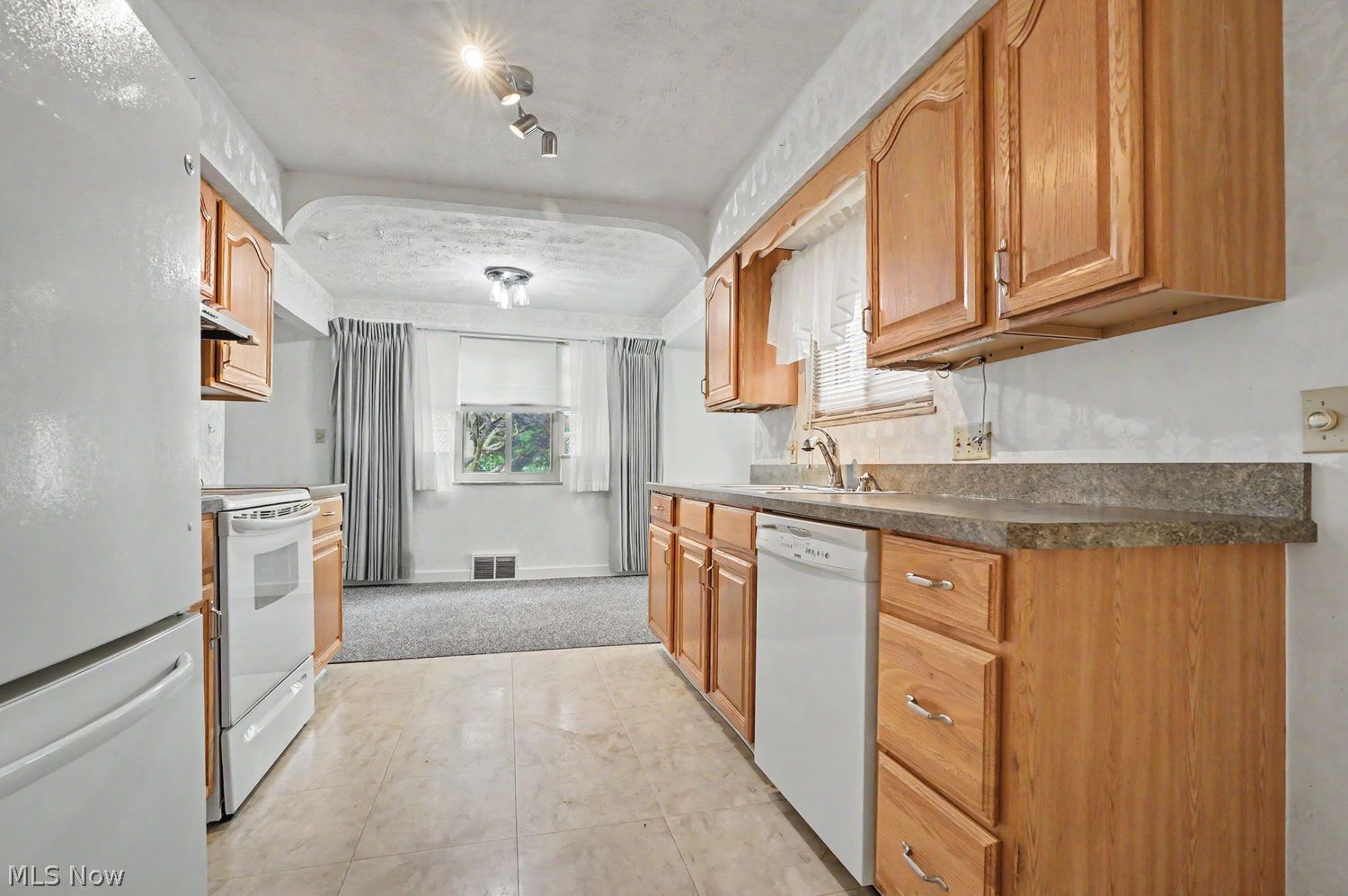 21980 Westwood Road Fairview Park OH 44126