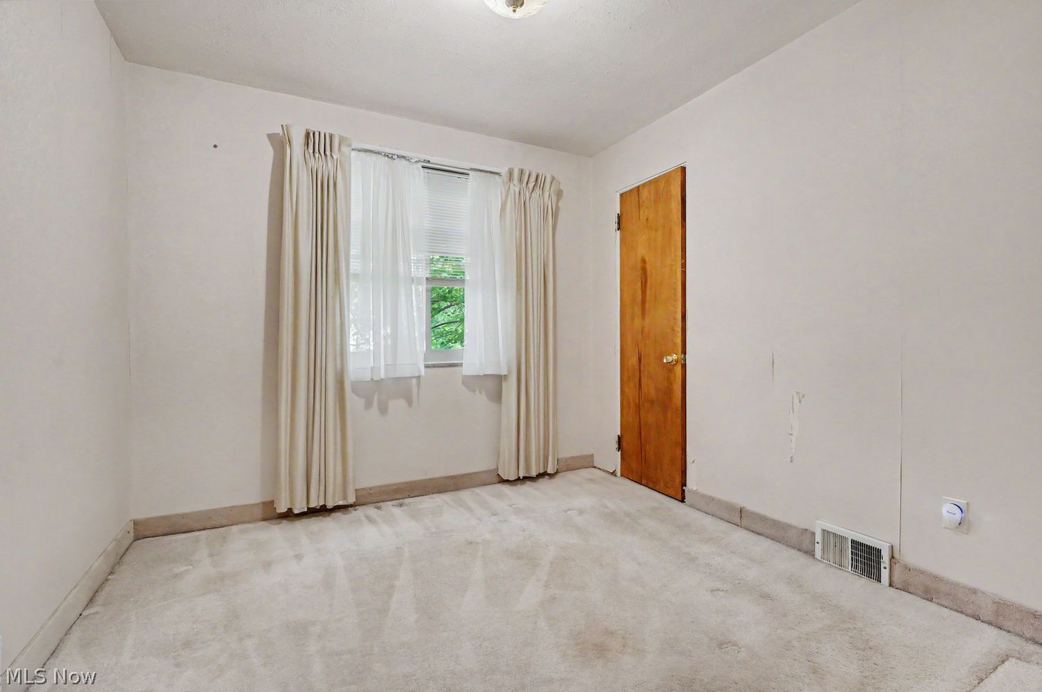 21980 Westwood Road Fairview Park OH 44126