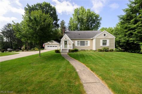 360 Church Street Doylestown OH 44230