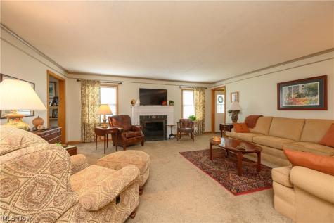 360 Church Street Doylestown OH 44230