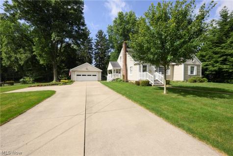 360 Church Street Doylestown OH 44230