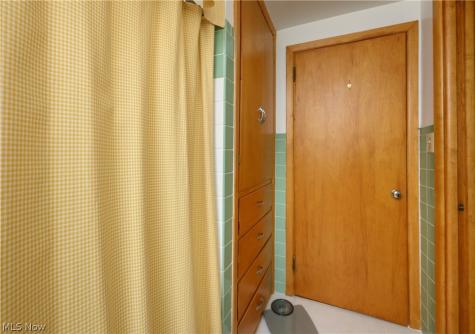 360 Church Street Doylestown OH 44230
