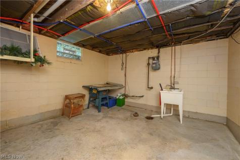 360 Church Street Doylestown OH 44230