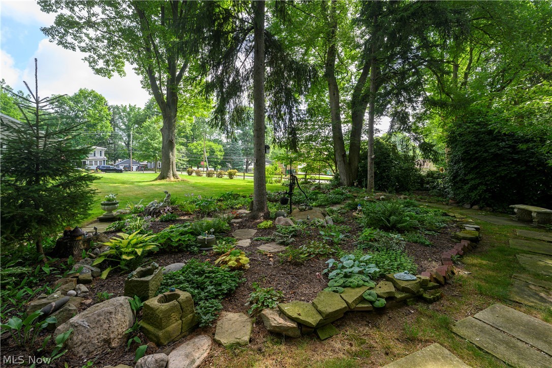 360 Church Street Doylestown OH 44230