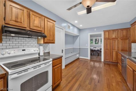 813 N Grant Street Wooster OH 44691
