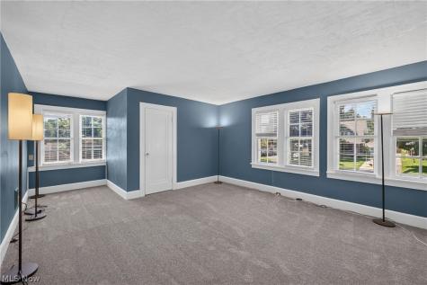 813 N Grant Street Wooster OH 44691