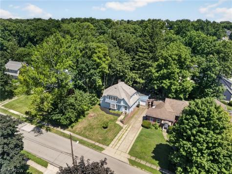 813 N Grant Street Wooster OH 44691