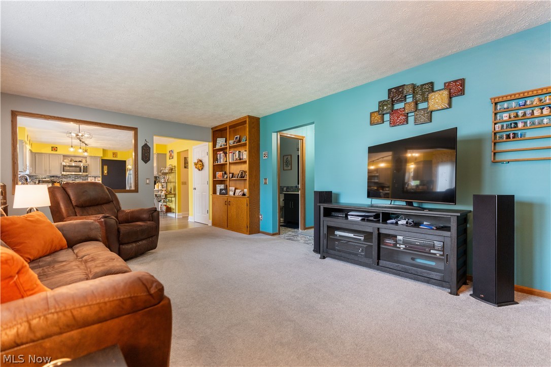 8811 Blitzen Road NW North Canton OH 44720