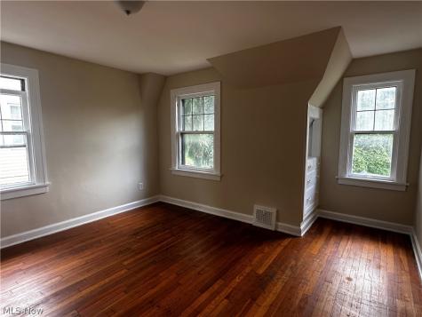 3533 Cedarbrook Road University Heights OH 44118