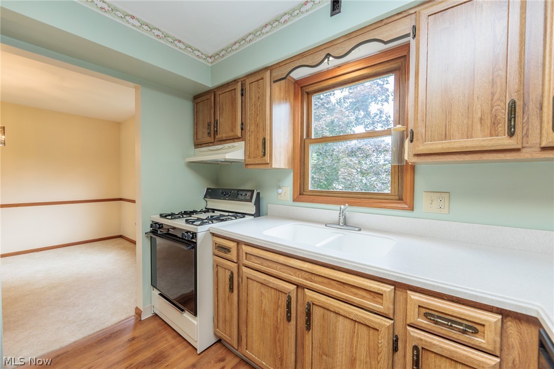 3880 Clearwater Drive Parma OH 44134