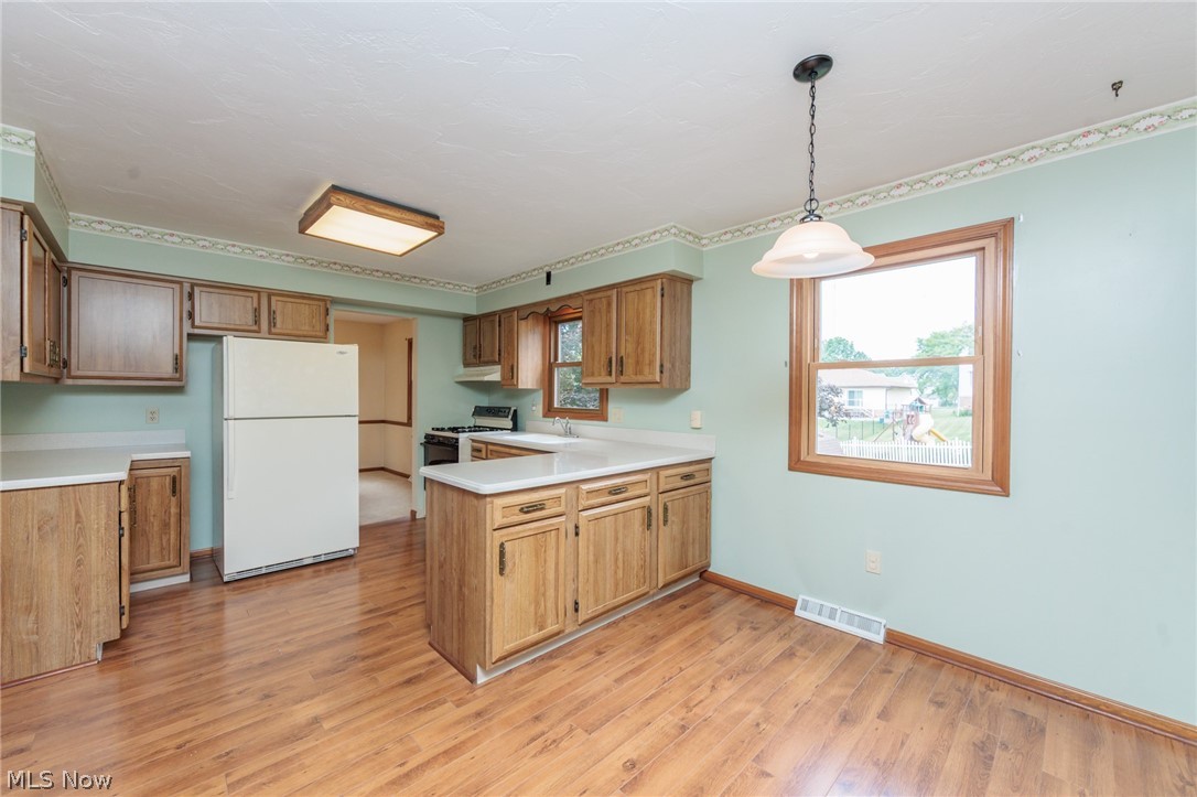 3880 Clearwater Drive Parma OH 44134