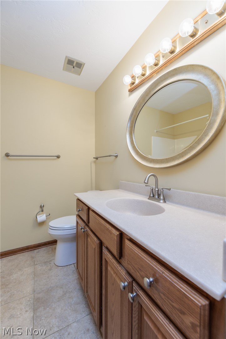 3880 Clearwater Drive Parma OH 44134