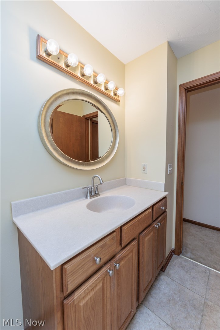 3880 Clearwater Drive Parma OH 44134