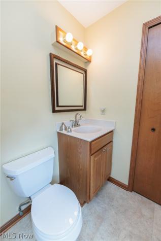 3880 Clearwater Drive Parma OH 44134