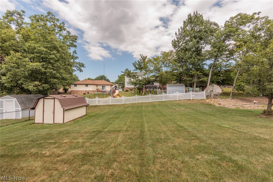 3880 Clearwater Drive Parma OH 44134