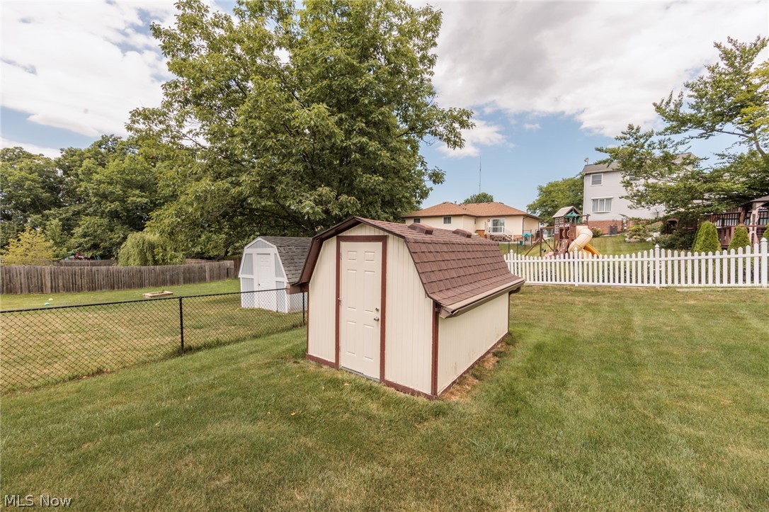 3880 Clearwater Drive Parma OH 44134