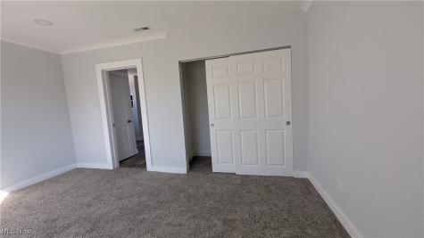 6089 Dunham Road Maple Heights OH 44137