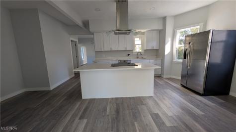 6089 Dunham Road Maple Heights OH 44137