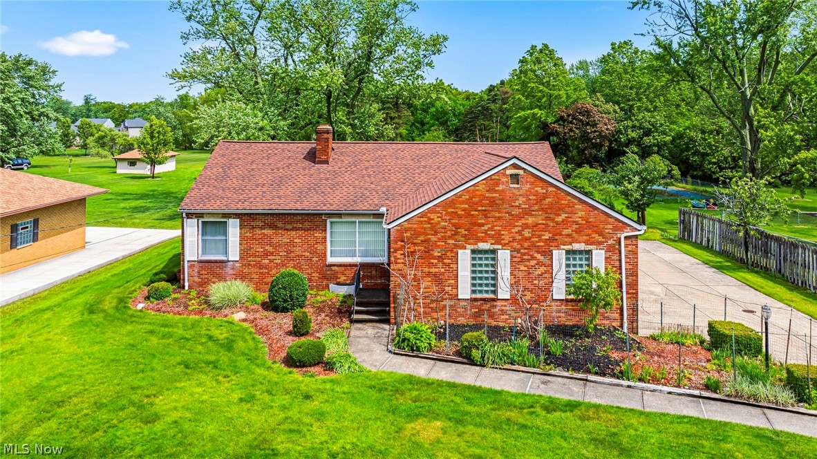 725 Chestnut Road Seven Hills OH 44131