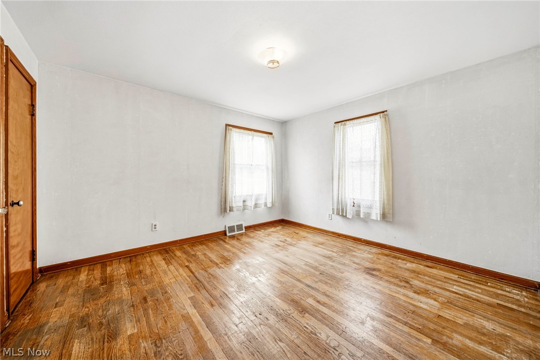 725 Chestnut Road Seven Hills OH 44131