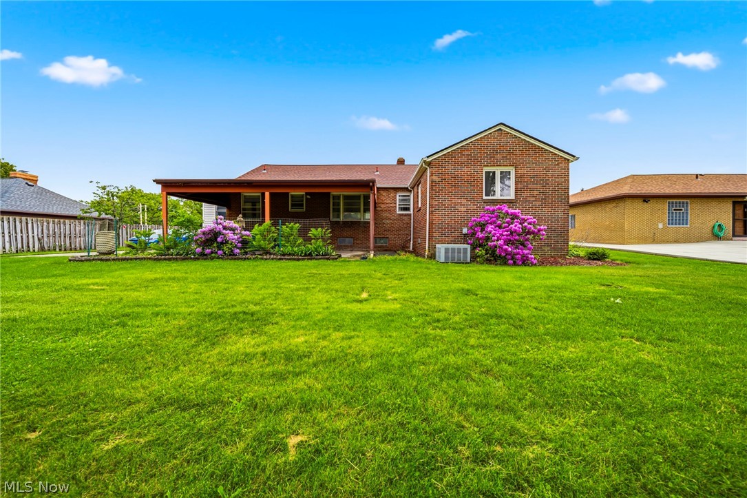 725 Chestnut Road Seven Hills OH 44131