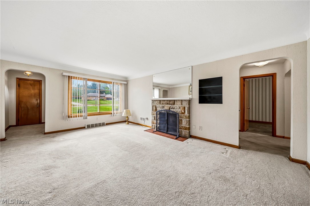 725 Chestnut Road Seven Hills OH 44131