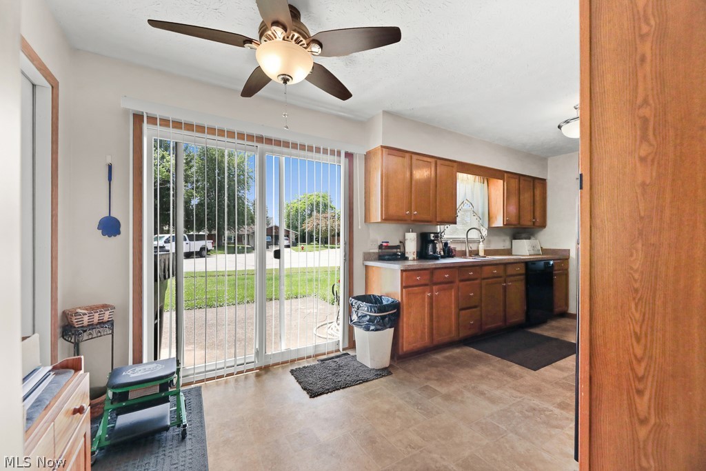 109 Monticello Circle Elyria OH 44035