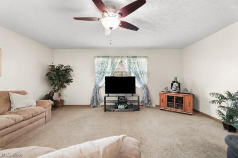 109 Monticello Circle Elyria OH 44035
