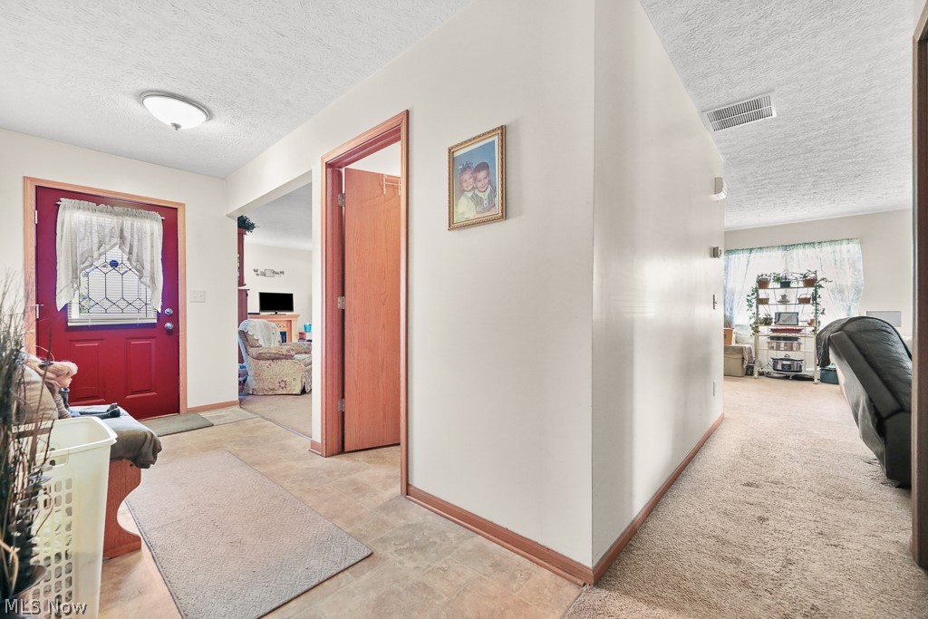 109 Monticello Circle Elyria OH 44035