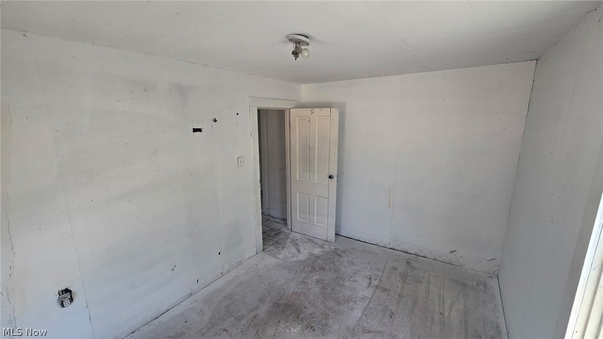4729 Prospect Street E Mantua OH 44255