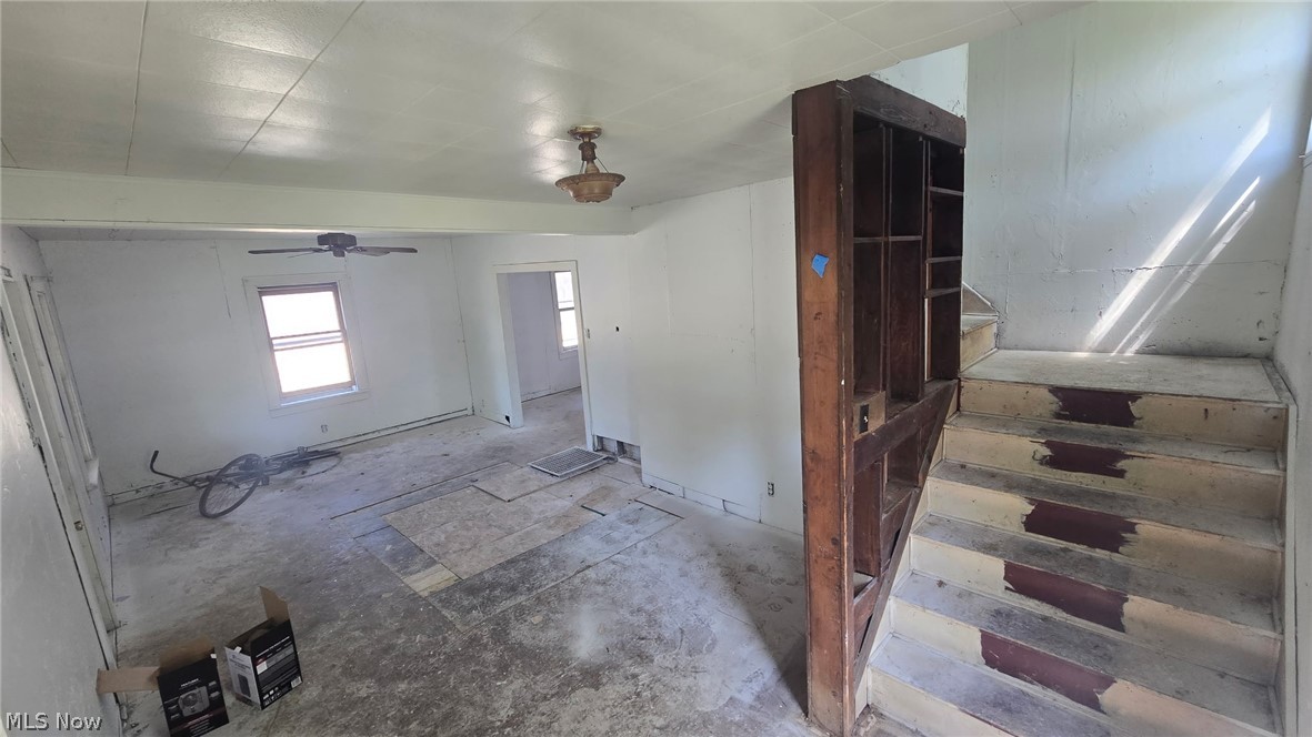 4729 Prospect Street E Mantua OH 44255