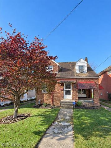 523 Lincoln Boulevard Steubenville OH 43952