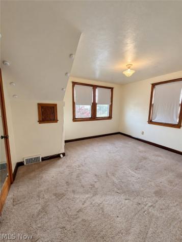 523 Lincoln Boulevard Steubenville OH 43952