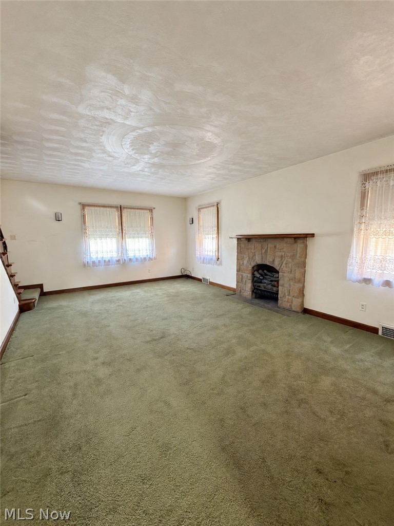 523 Lincoln Boulevard Steubenville OH 43952