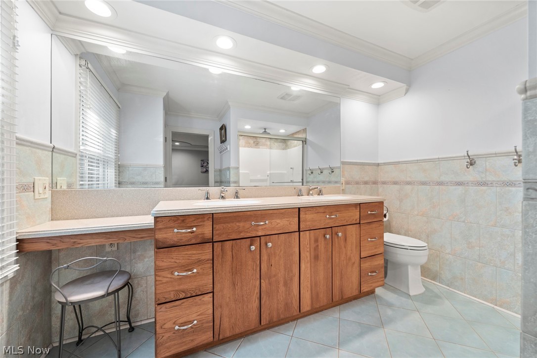 3871 Greentree Road Stow OH 44224
