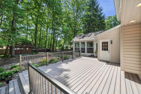 3871 Greentree Road Stow OH 44224